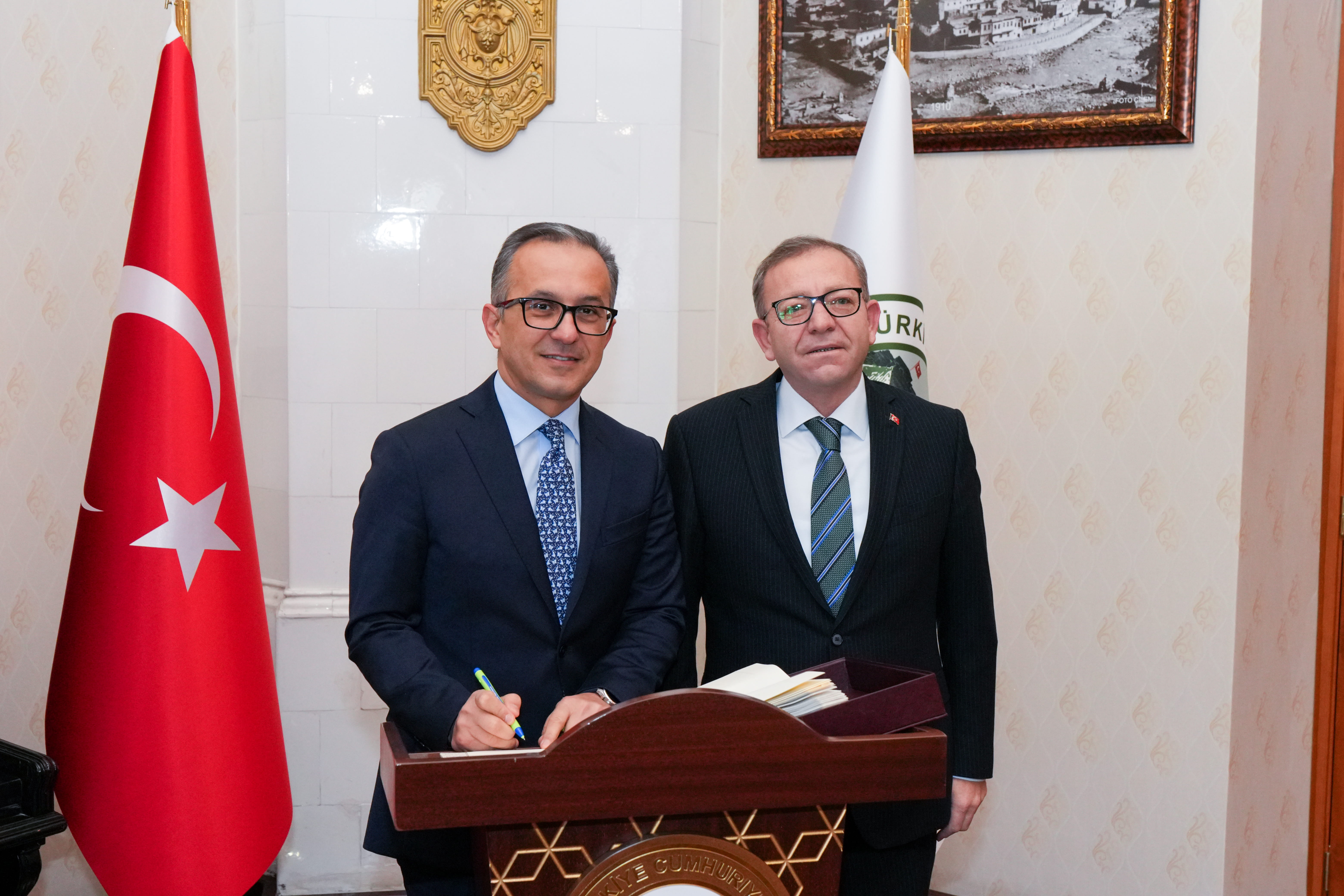 Azərbaycan nümayəndə heyəti Qars valiliyi və bələdiyyəsində görüşlər keçirib - Image 10