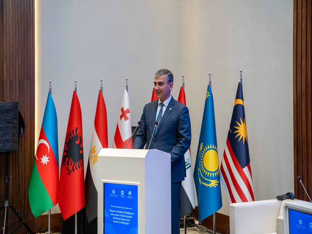 “Müasir din təhsili modelləri: mənəvi dəyərlər və qlobal çağırışlar kontekstində” beynəlxalq simpozium - Image 5