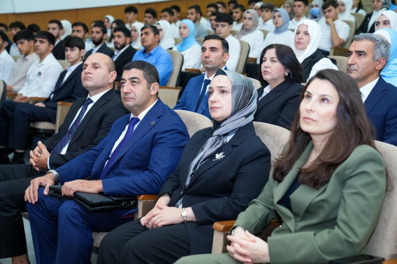 Azərbaycan İlahiyyat İnstitutuna qəbul olmuş tələbələrlə görüş keçirilib - Image 5