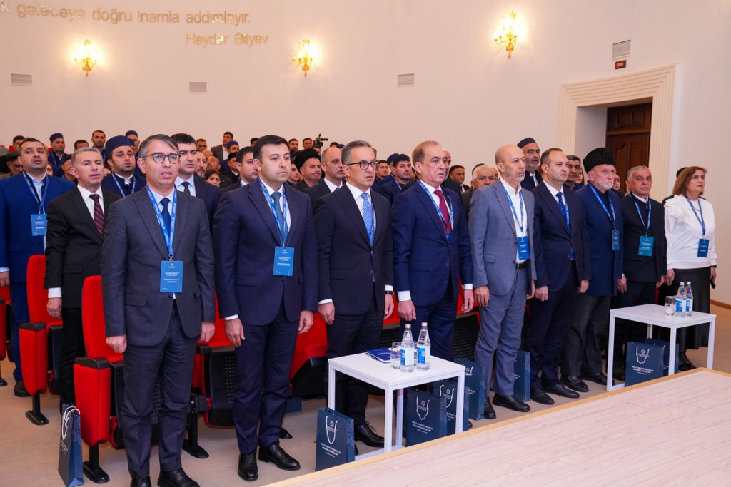 Göyçayda “Milli-mənəvi kimlik və müasir çağırışlar” mövzusunda regional konfrans keçirilib - Image 8