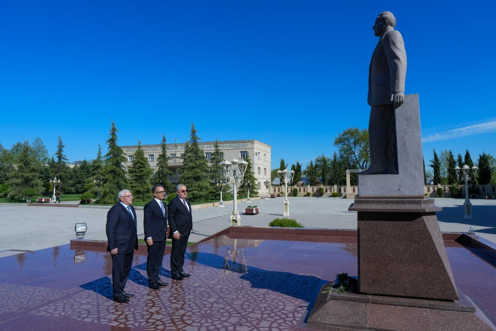 Ağdamda “Dövlət-din münasibətlərində hüquqi və institusional mexanizmlər” mövzusunda regional konfrans keçirilib - Image 1