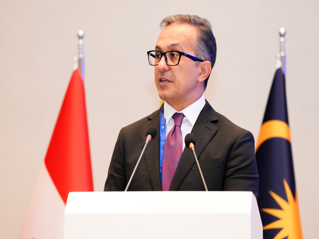“Müasir din təhsili modelləri: mənəvi dəyərlər və qlobal çağırışlar kontekstində” mövzusunda keçirilən beynəlxalq simpozium - Image 7
