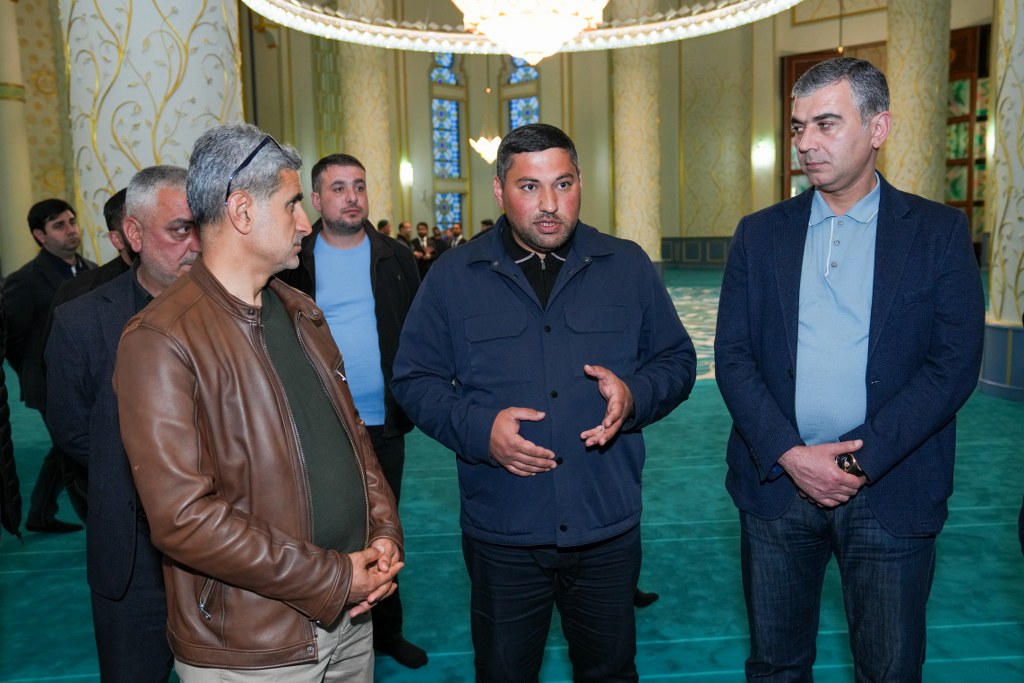 Din xadimlərindən ibarət nümayəndə heyəti Naxçıvan Muxtar Respublikasında səfərdədir - Image 4