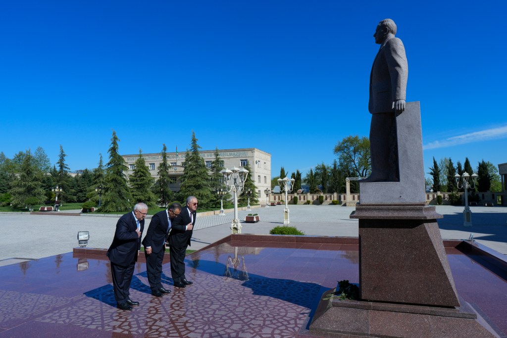 Ağdamda “Dövlət-din münasibətlərində hüquqi və institusional mexanizmlər” mövzusunda regional konfrans keçirilib - Image 2
