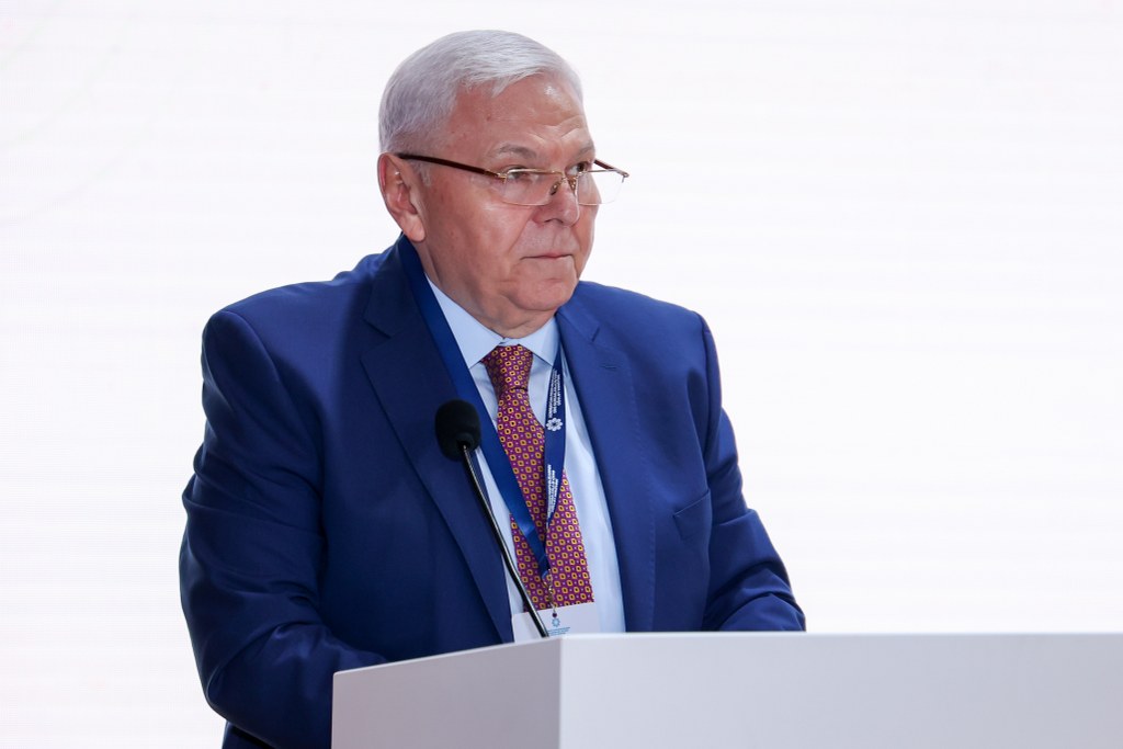 Şəkidə “Heydər Əliyev irsində Azərbaycançılıq və milli-mənəvi dəyərlər” mövzusunda regional konfrans keçirilib - Image 13
