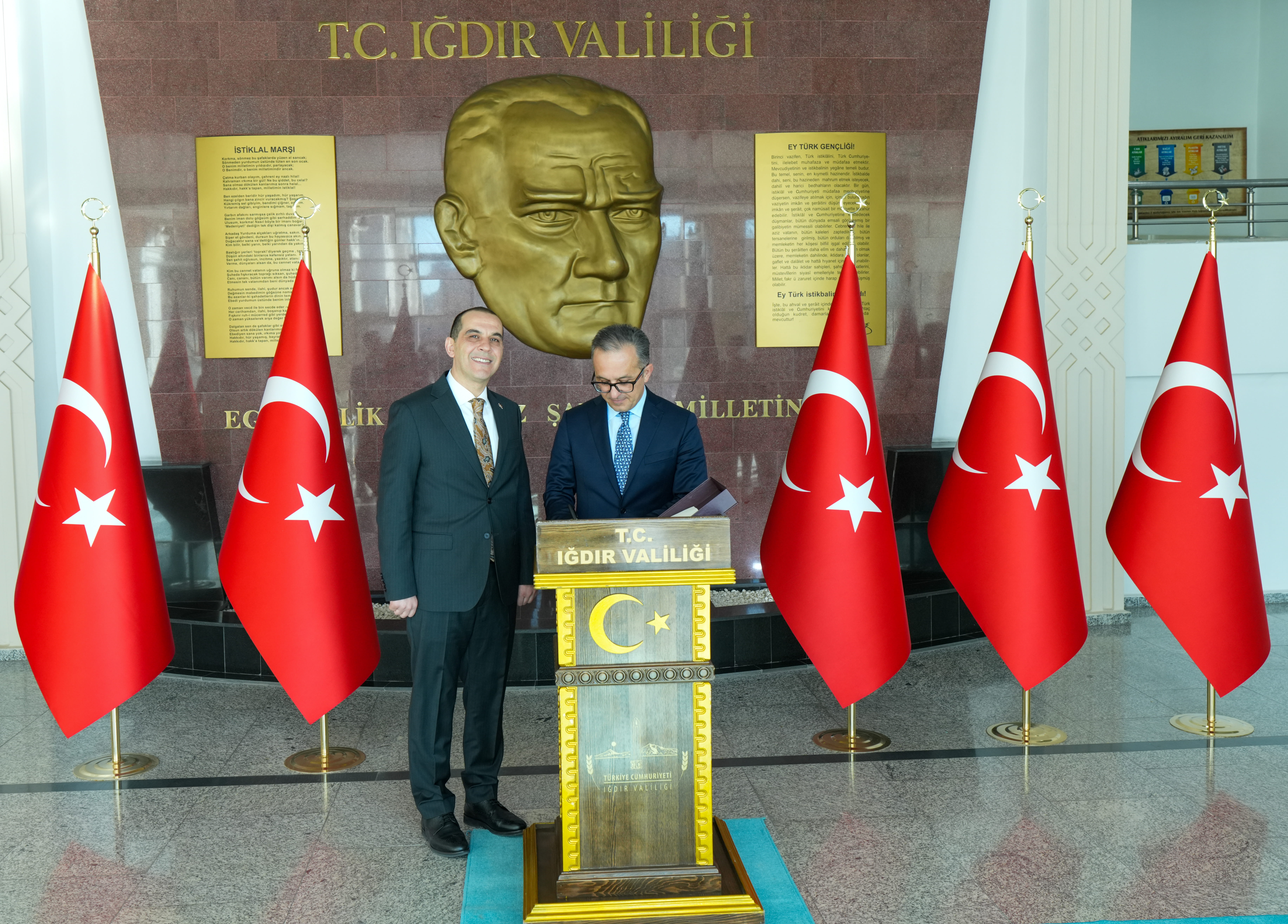 Dövlət Komitəsinin sədri İğdır valisi ilə görüşüb - Image 3
