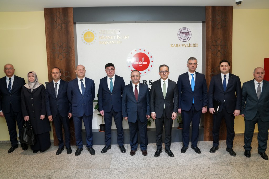 Dövlət Komitəsinin sədri Qars vilayətinin müftisi ilə görüşüb