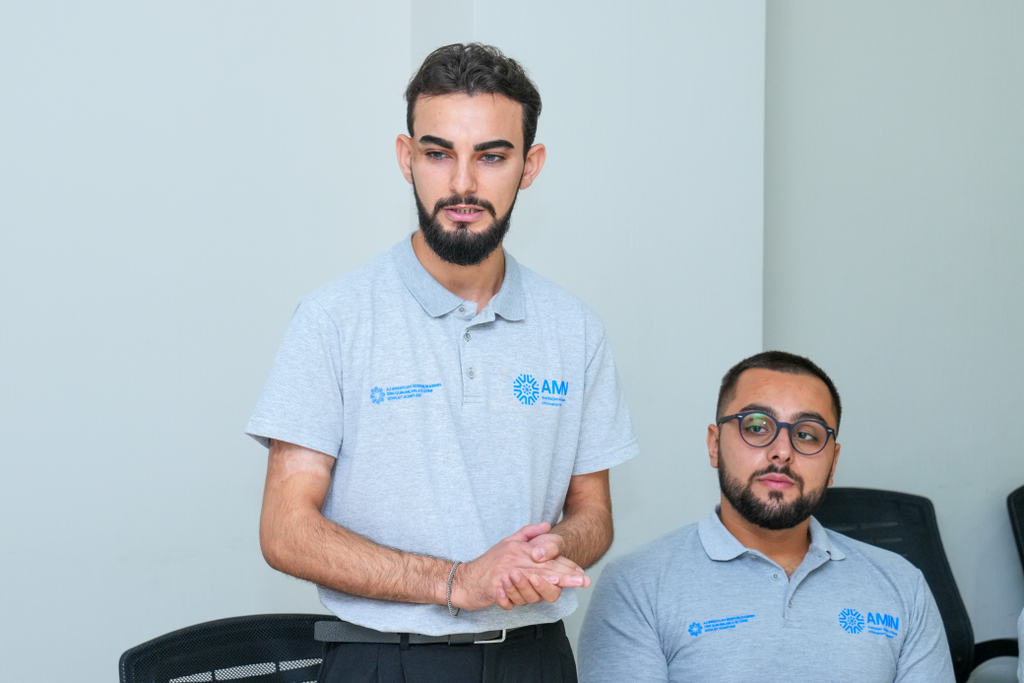Dövlət Komitəsinin sədri AMİN könüllüləri ilə görüşüb - Image 6