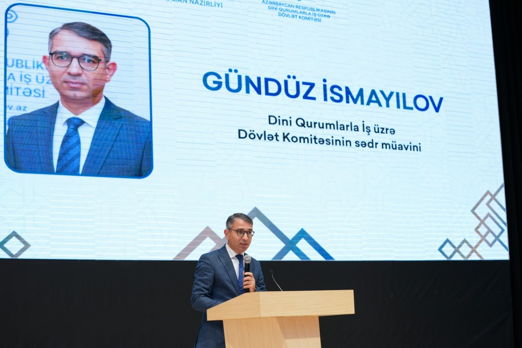 “Dini maarifləndirmə və gənclərlə iş” mövzusunda təlim proqramının açılış mərasimi keçirilib - Image 9