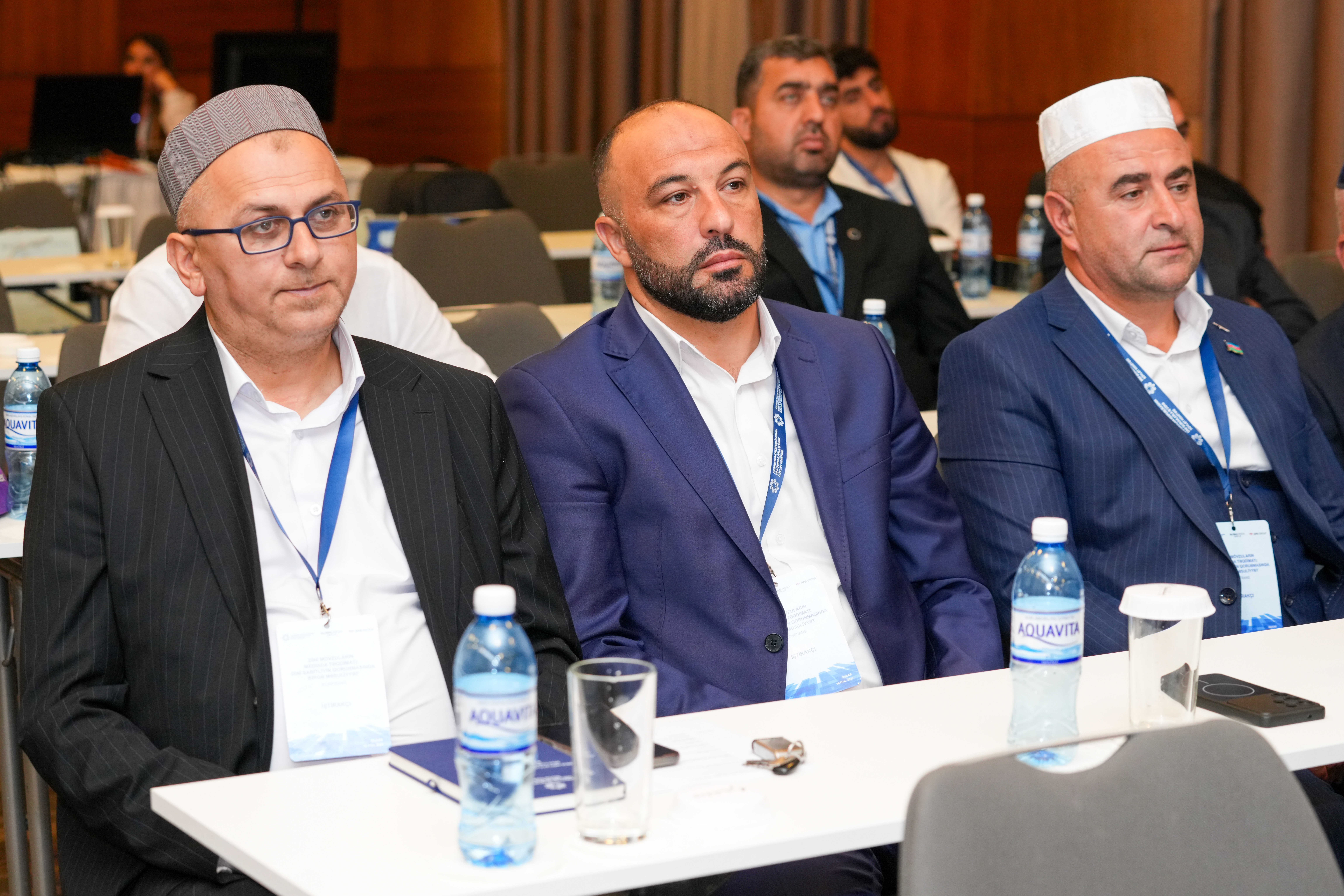 “Dini mövzuların mediada təqdimatı: dini sabitliyin qorunmasında birgə məsuliyyət” mövzusunda konfrans başa çatıb - Image 13