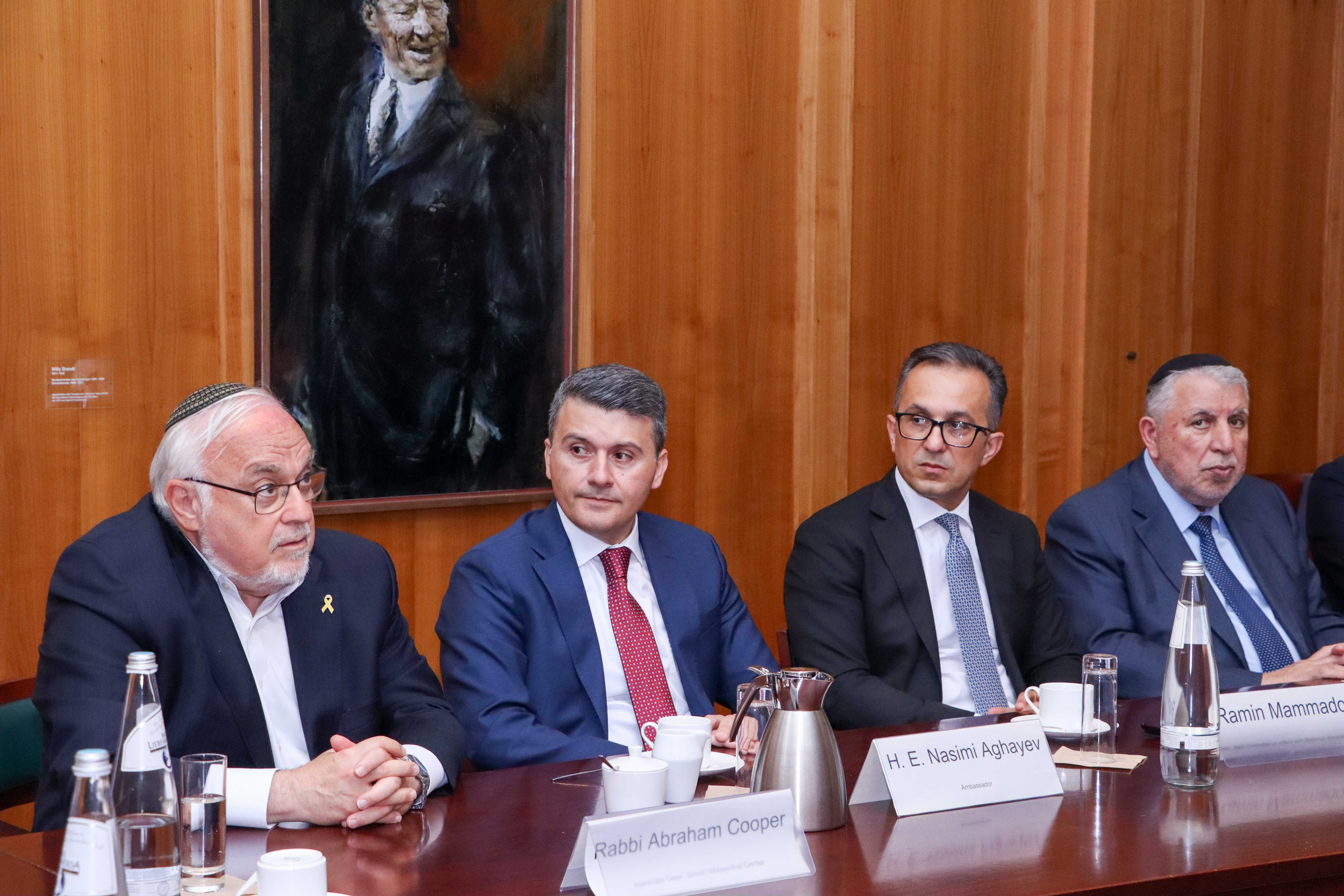 Komitə sədri Almaniya Federal Hökumətinin Dini Azadlıq üzrə Komissarı ilə görüşüb - Image 8