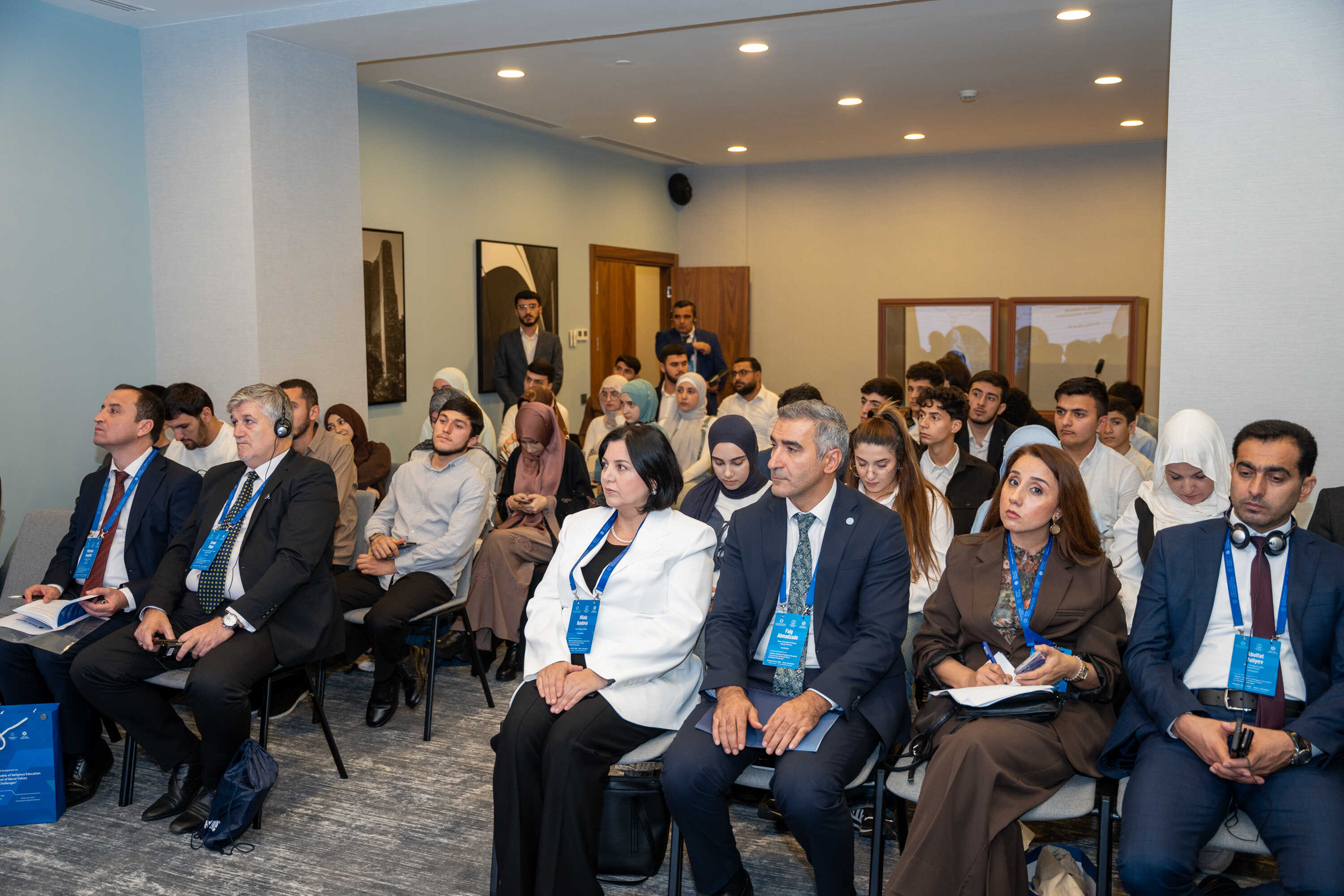 Beynəlxalq simpoziumun panel sessiyaları yekunlaşıb - Image 12