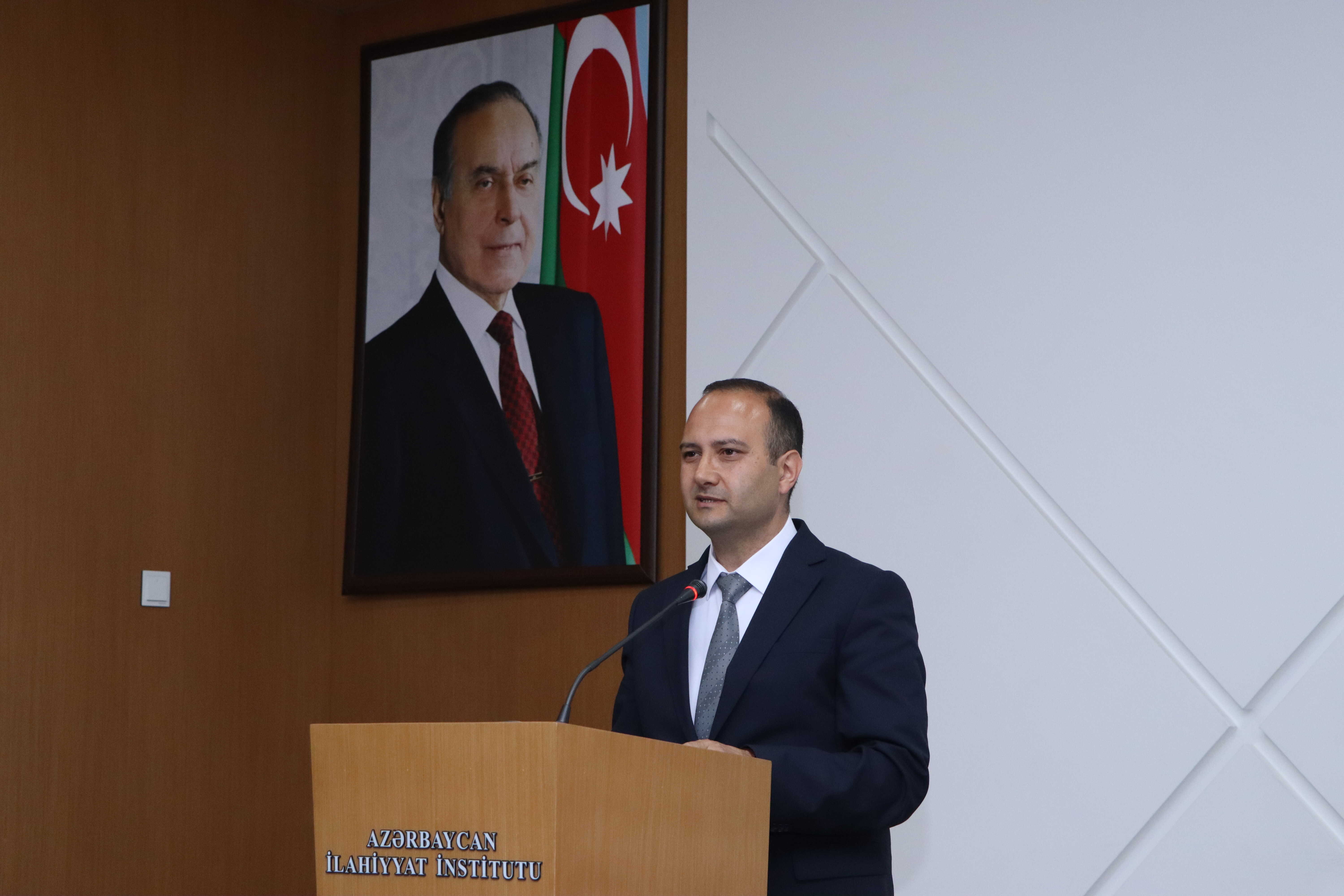 “Halal iqtisadiyyat” adlı dərs vəsaitinin təqdimatı keçirilib - Image 9
