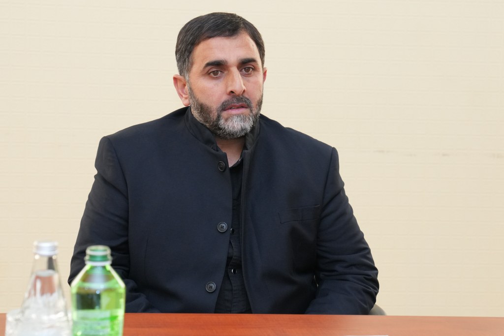 Dövlət Komitəsinin sədri Qobustanda vətəndaşları qəbul edib - Image 6