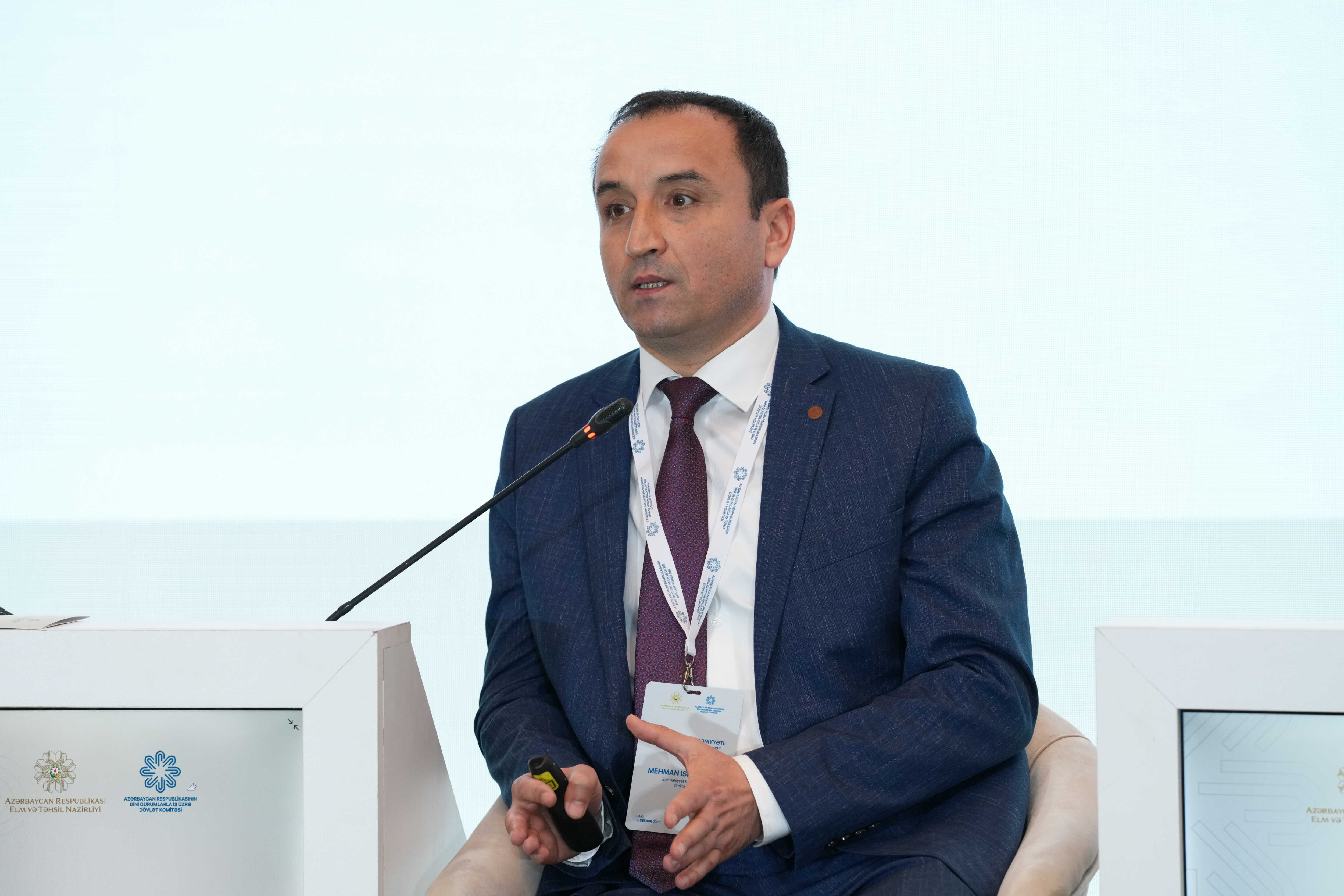 "Dini düşüncə mədəniyyəti: pedaqoji perspektivlər" mövzusunda konfrans başa çatıb - Image 17