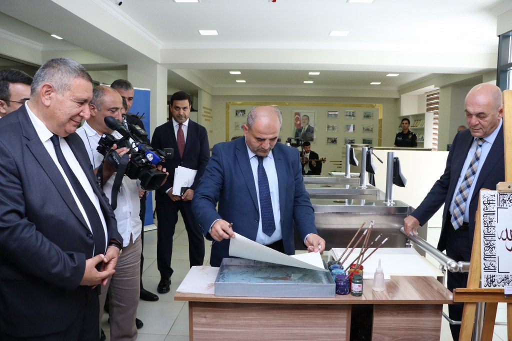 Azərbaycan İlahiyyat İnstitutunda Məzun günü keçirilib - Image 3