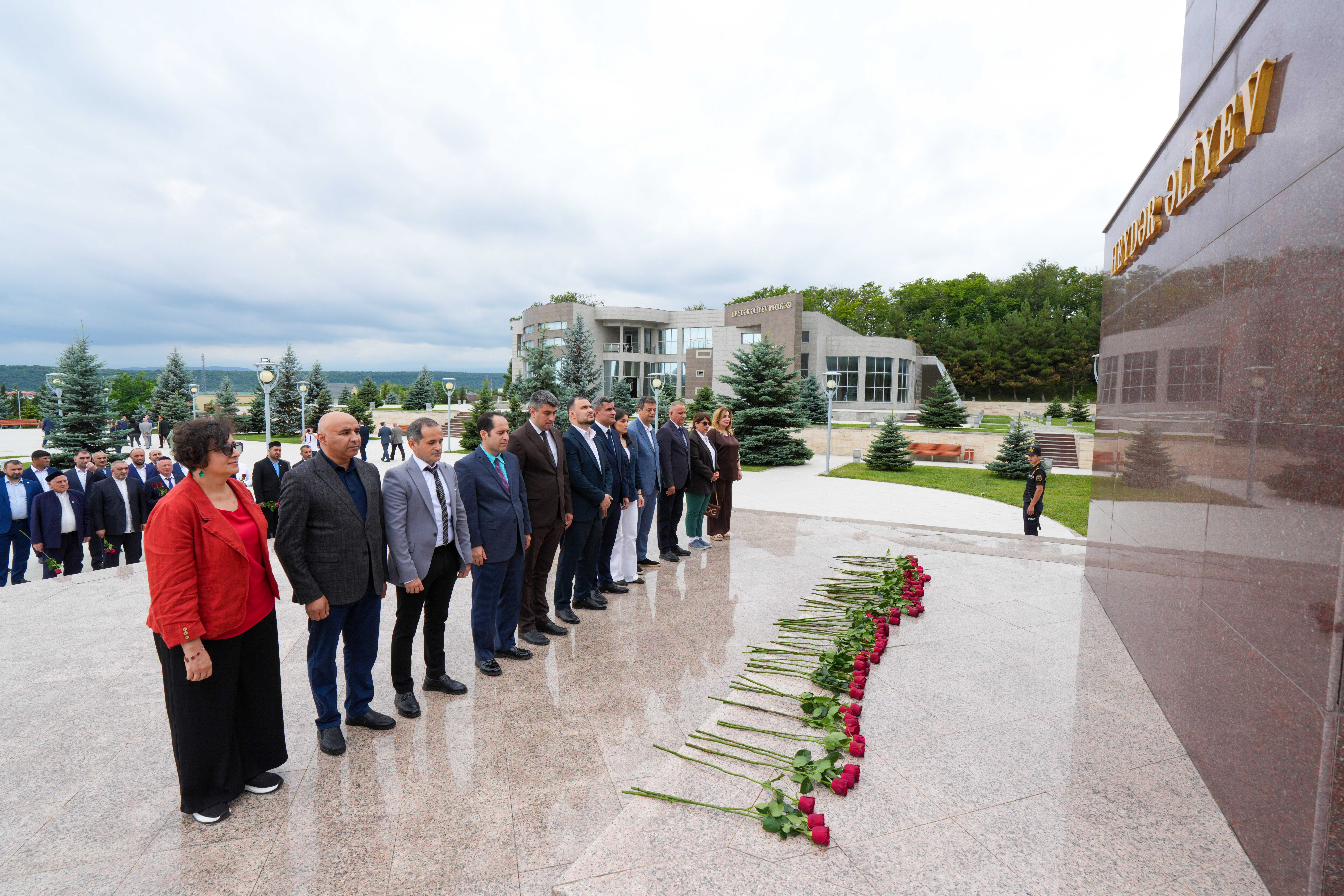 Qusarda “Dini mövzuların mediada təqdimatı: dini sabitliyin qorunmasında birgə məsuliyyət” mövzusunda konfrans keçirilir - Image 5