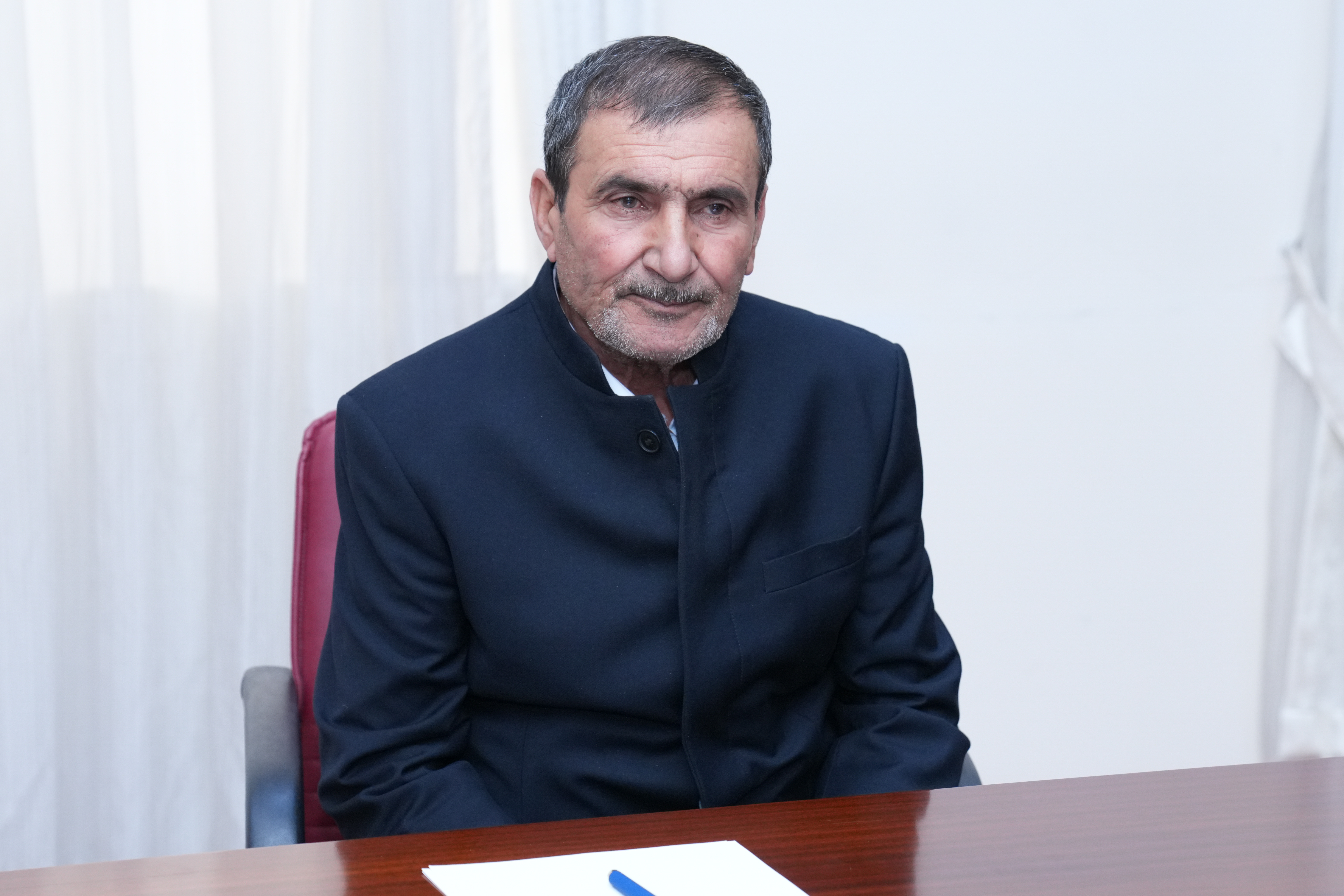 Dövlət Komitəsinin sədri Salyan rayonunda vətəndaşları qəbul edib - Image 12