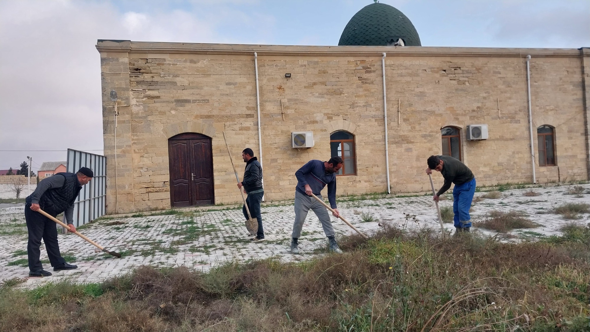 “Yaşıl gələcək naminə” aksiyası davam etdirilir - Image 8