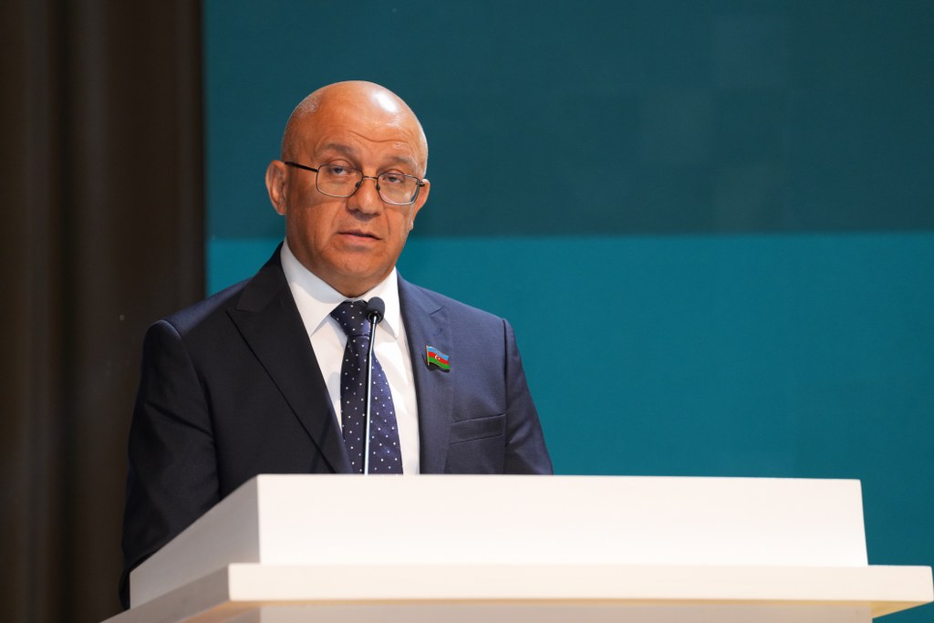 Ağdaşda “Məzhəb ayrı-seçkiliyi: həmrəyliyə təhdid kimi” mövzusunda regional konfrans keçirilir - Image 11