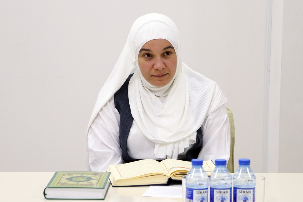 İslam dininə aid ibadət yerlərində (məscidlər) vakant vəzifələrin tutulması üçün müsahibə keçirilir - Image 1
