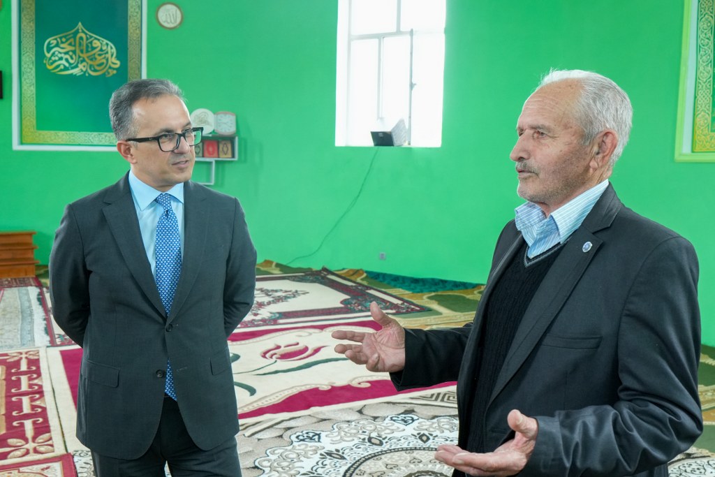 Dövlət Komitəsinin sədri Qusar rayonunda məscidlərin fəaliyyəti ilə tanış olub - Image 6