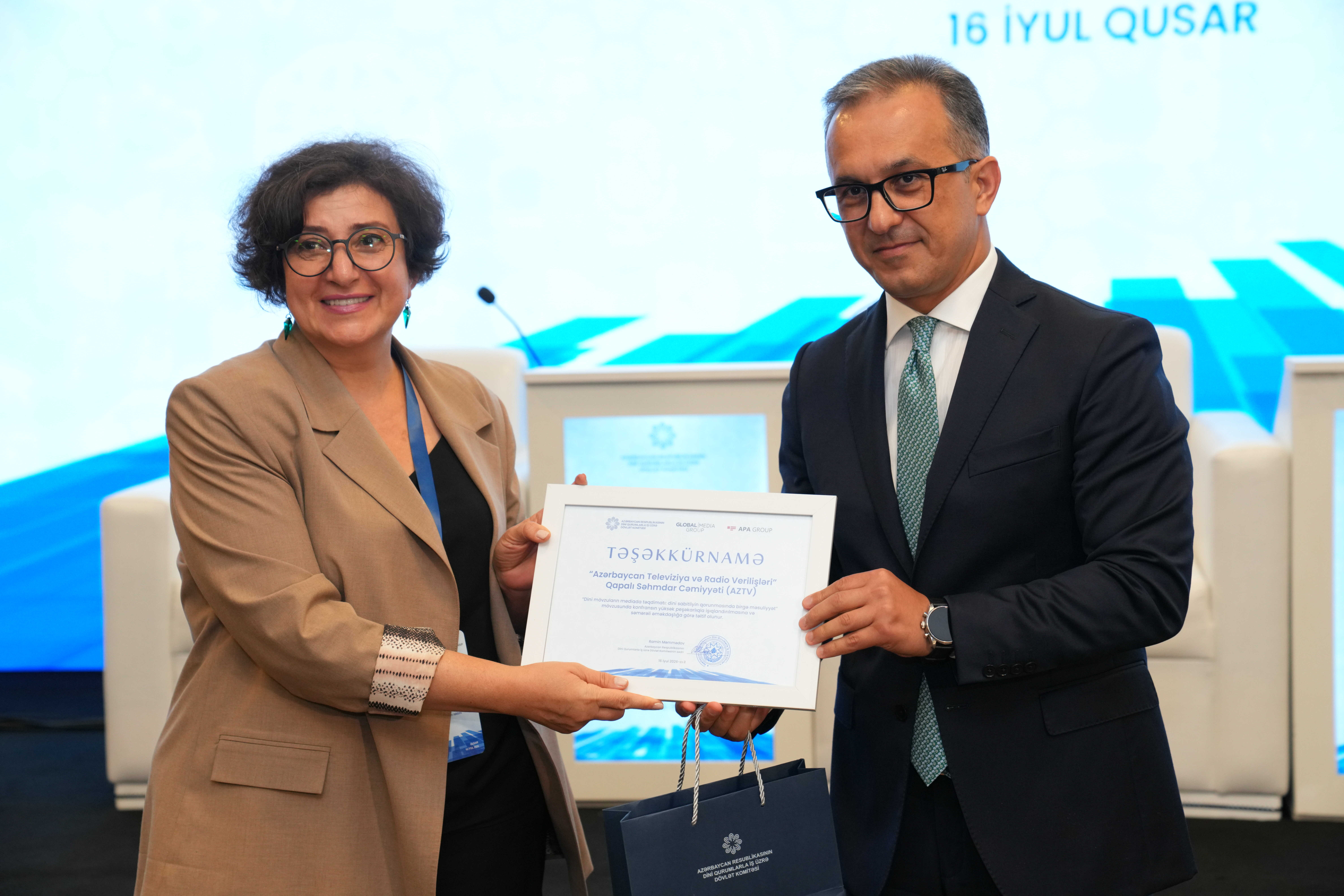 “Dini mövzuların mediada təqdimatı: dini sabitliyin qorunmasında birgə məsuliyyət” mövzusunda konfrans başa çatıb - Image 30