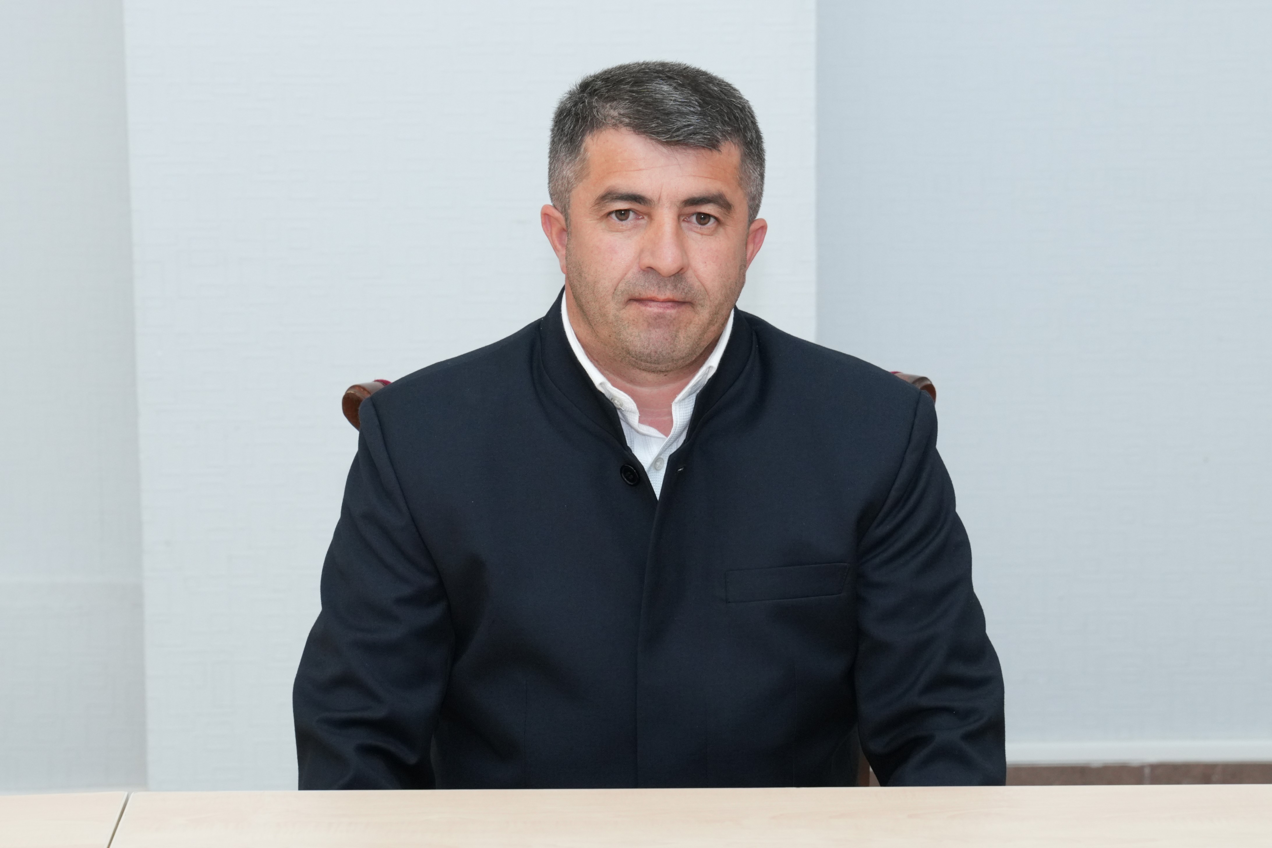 Dövlət Komitəsinin sədri Oğuz rayonunda vətəndaşların müraciətlərini dinləyib - Image 7