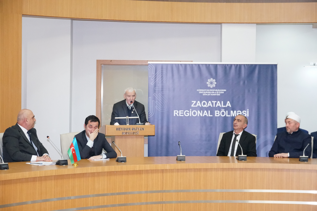 Zaqatalada “8 Noyabr Zəfər Günü – Müasir Azərbaycan Tarixinin Şanlı Səhifəsi” mövzusunda konfrans keçirilib - Image 10