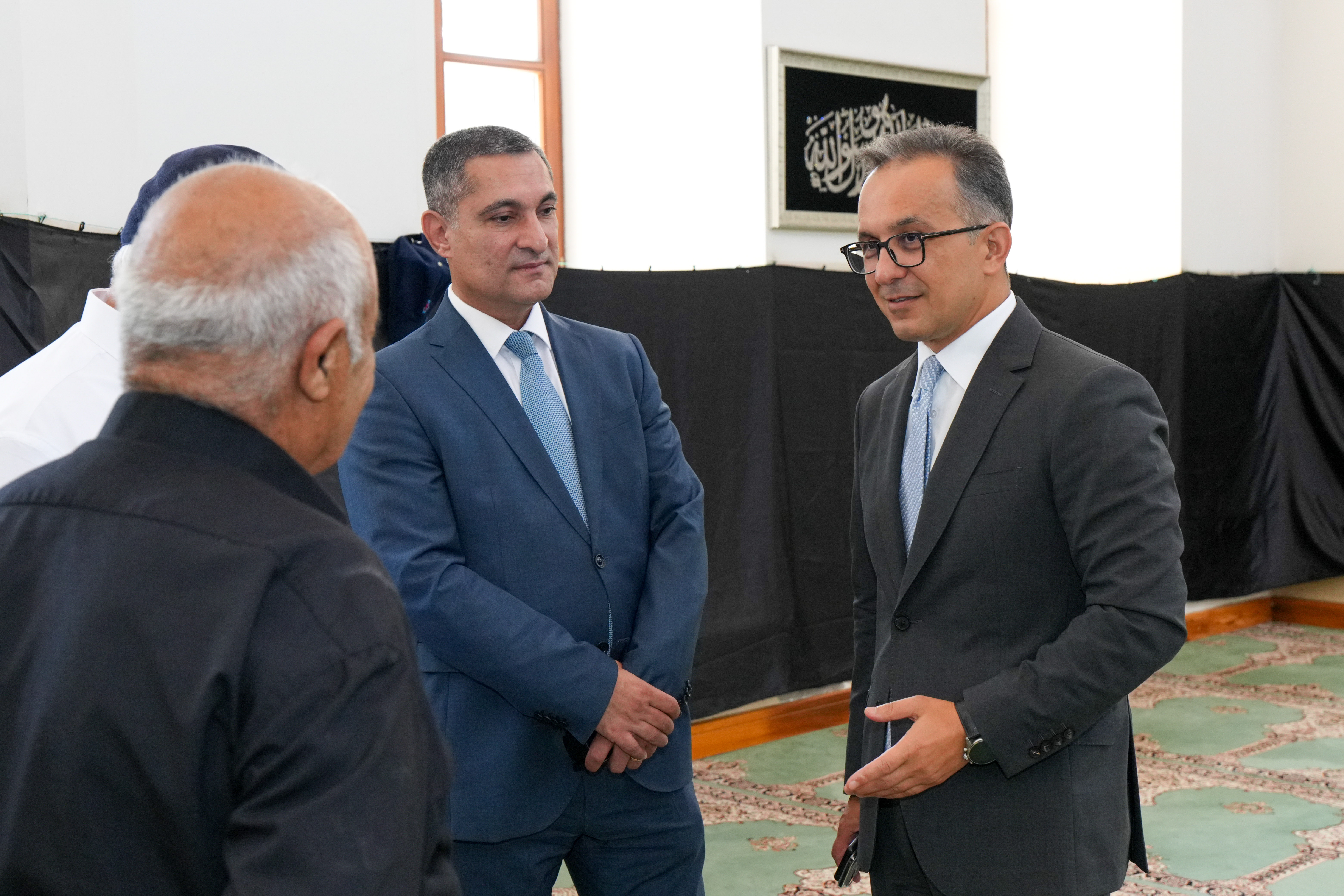 Komitə sədri Xəzər rayonundakı "Pir Həsən" ziyarətgahını və Buzovna “Cümə” məscidini ziyarət edib - Image 16
