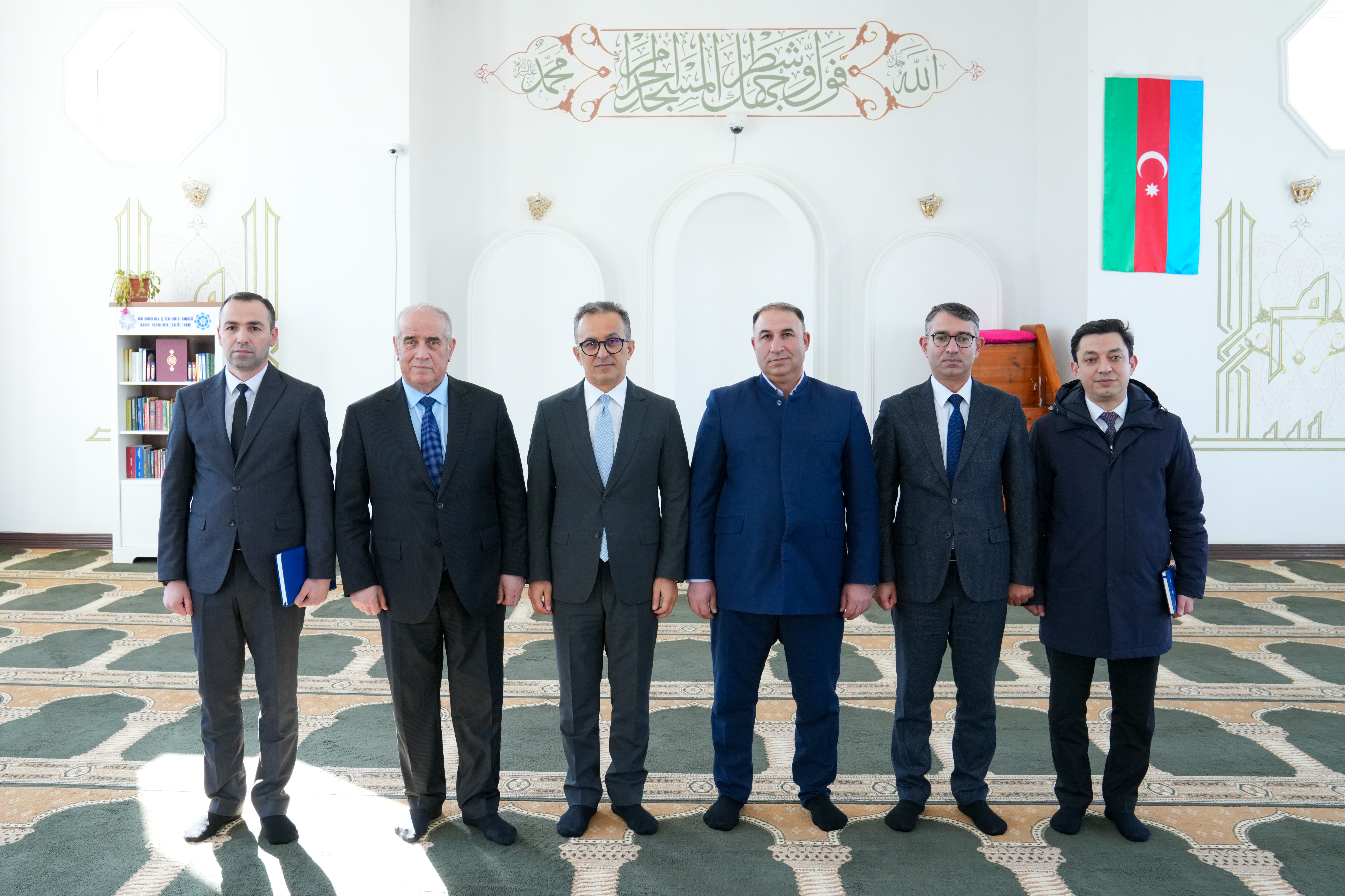 Dövlət Komitəsinin sədri Qobustanda yerləşən dini ibadət yerlərinin fəaliyyəti ilə tanış olub - Image 8