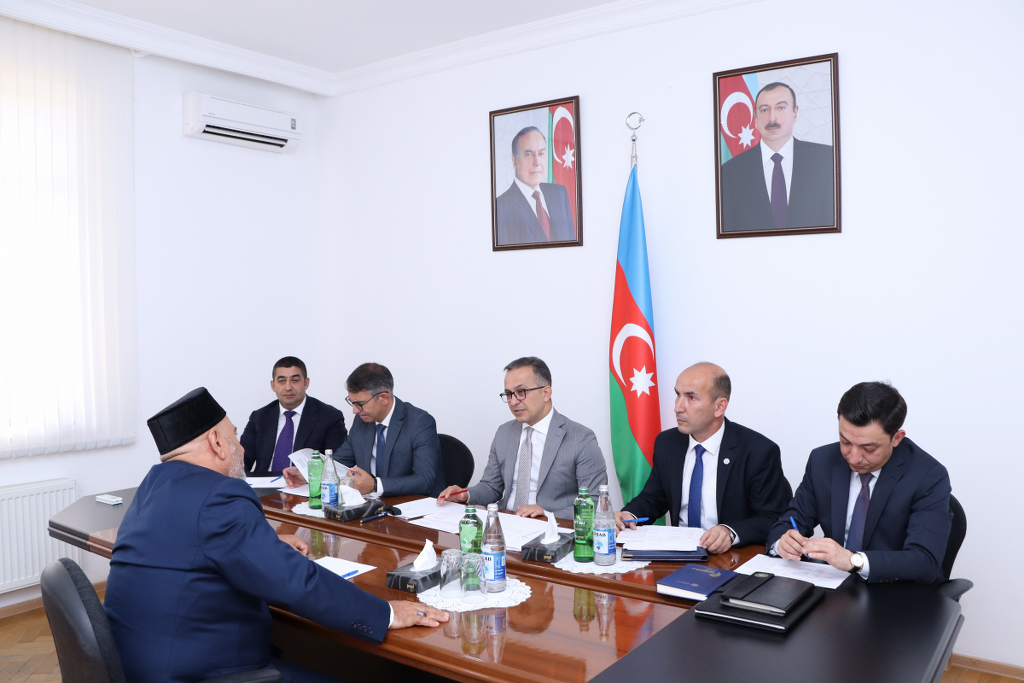 Dövlət Komitəsinin sədri Ağsuda vətəndaşların müraciətlərini dinləyib