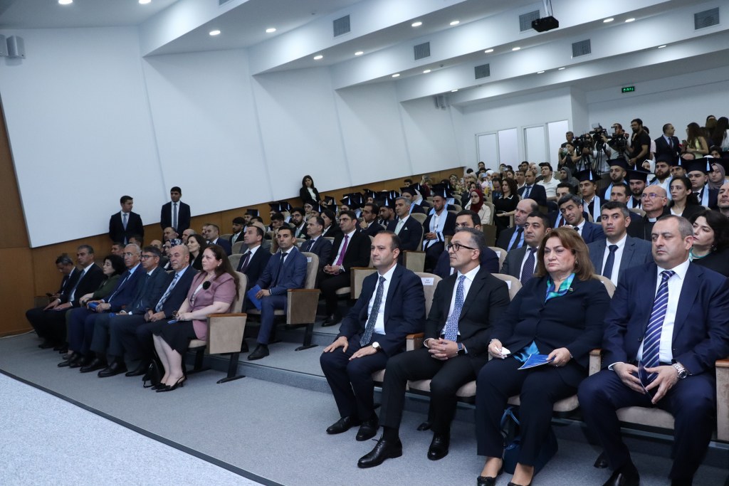Azərbaycan İlahiyyat İnstitutunda Məzun günü keçirilib - Image 40