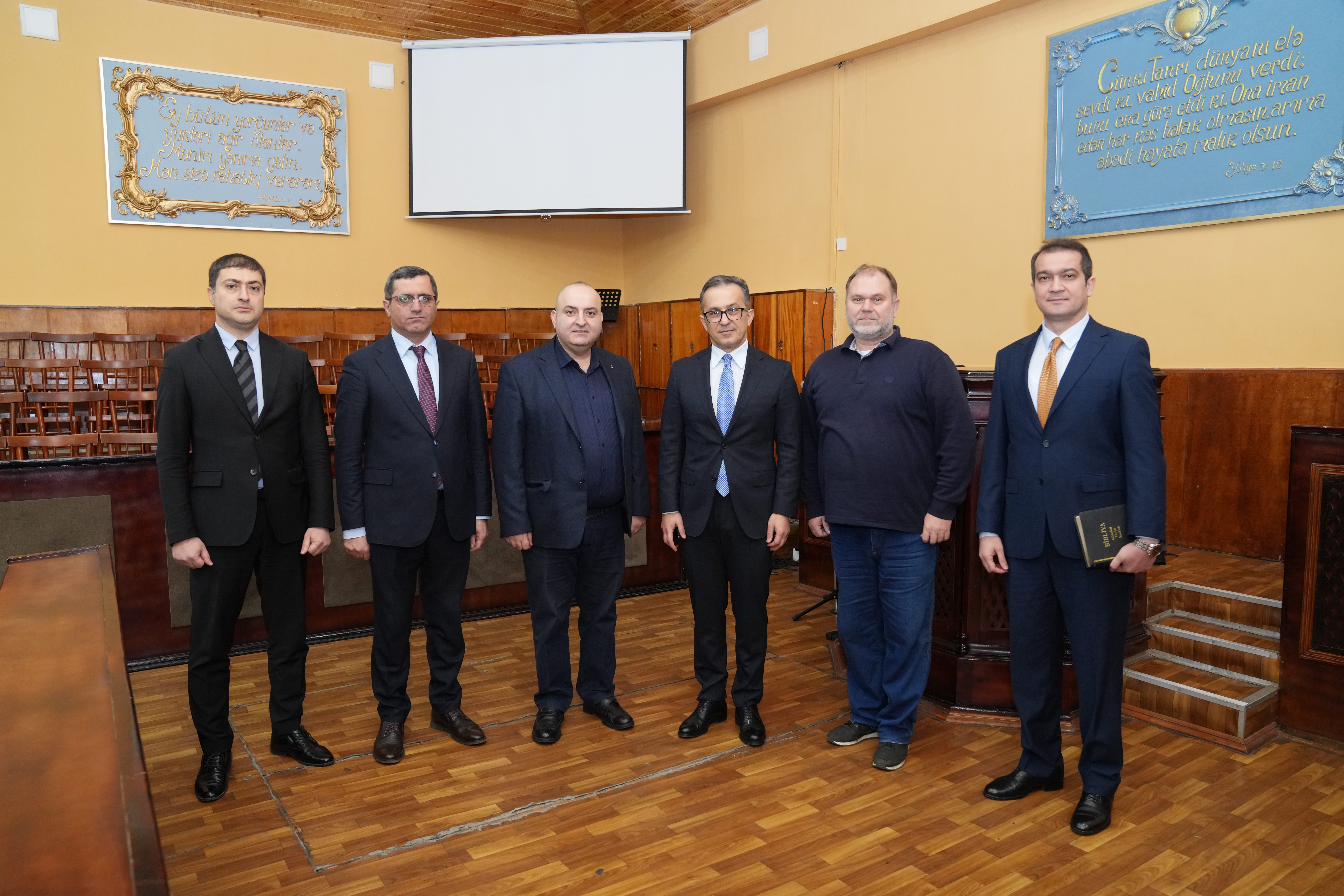 Dövlət Komitəsinin sədri Bakıdakı xristian dini icmalarında görüş keçirib - Image 6
