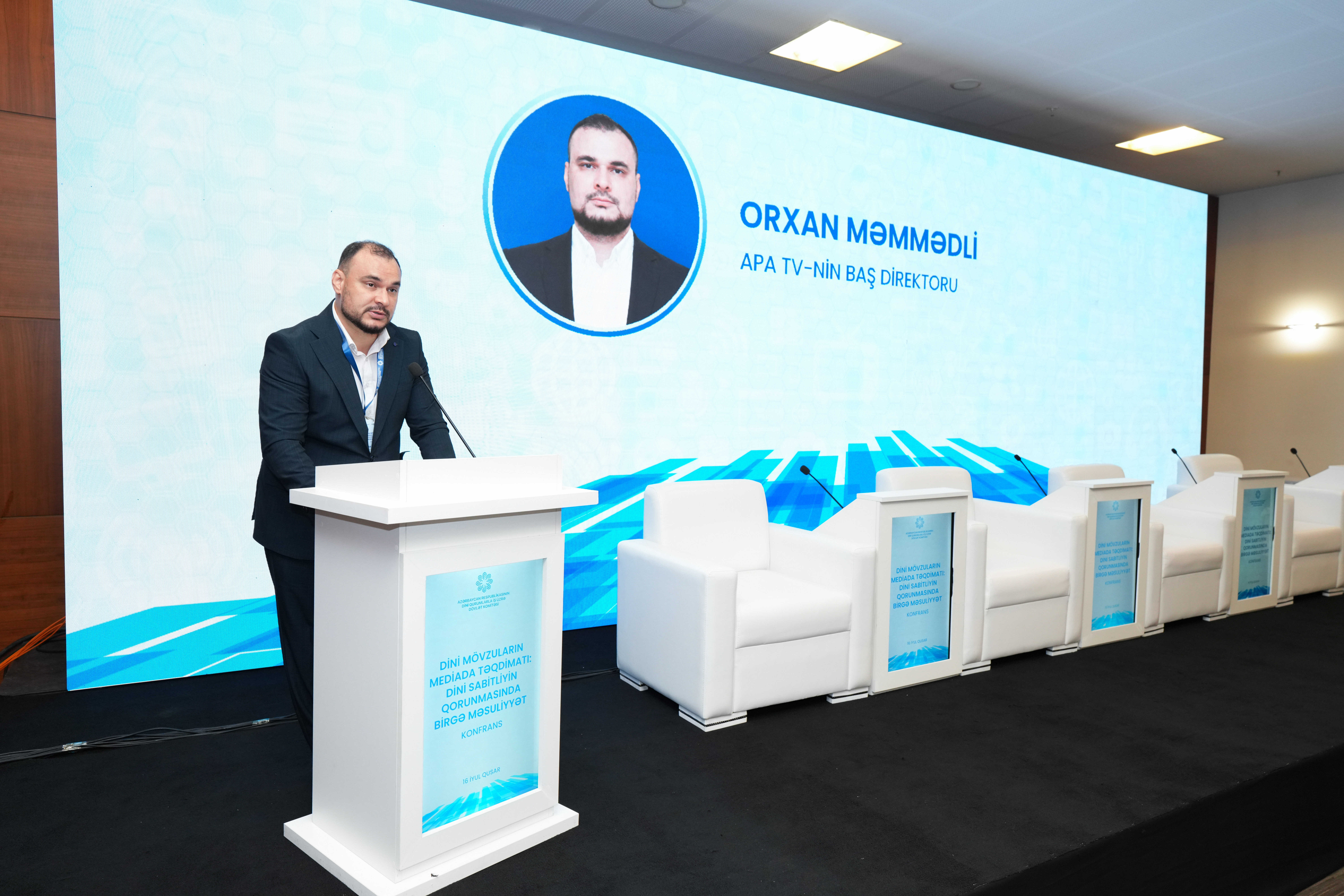 Qusarda “Dini mövzuların mediada təqdimatı: dini sabitliyin qorunmasında birgə məsuliyyət” mövzusunda konfrans keçirilir - Image 23