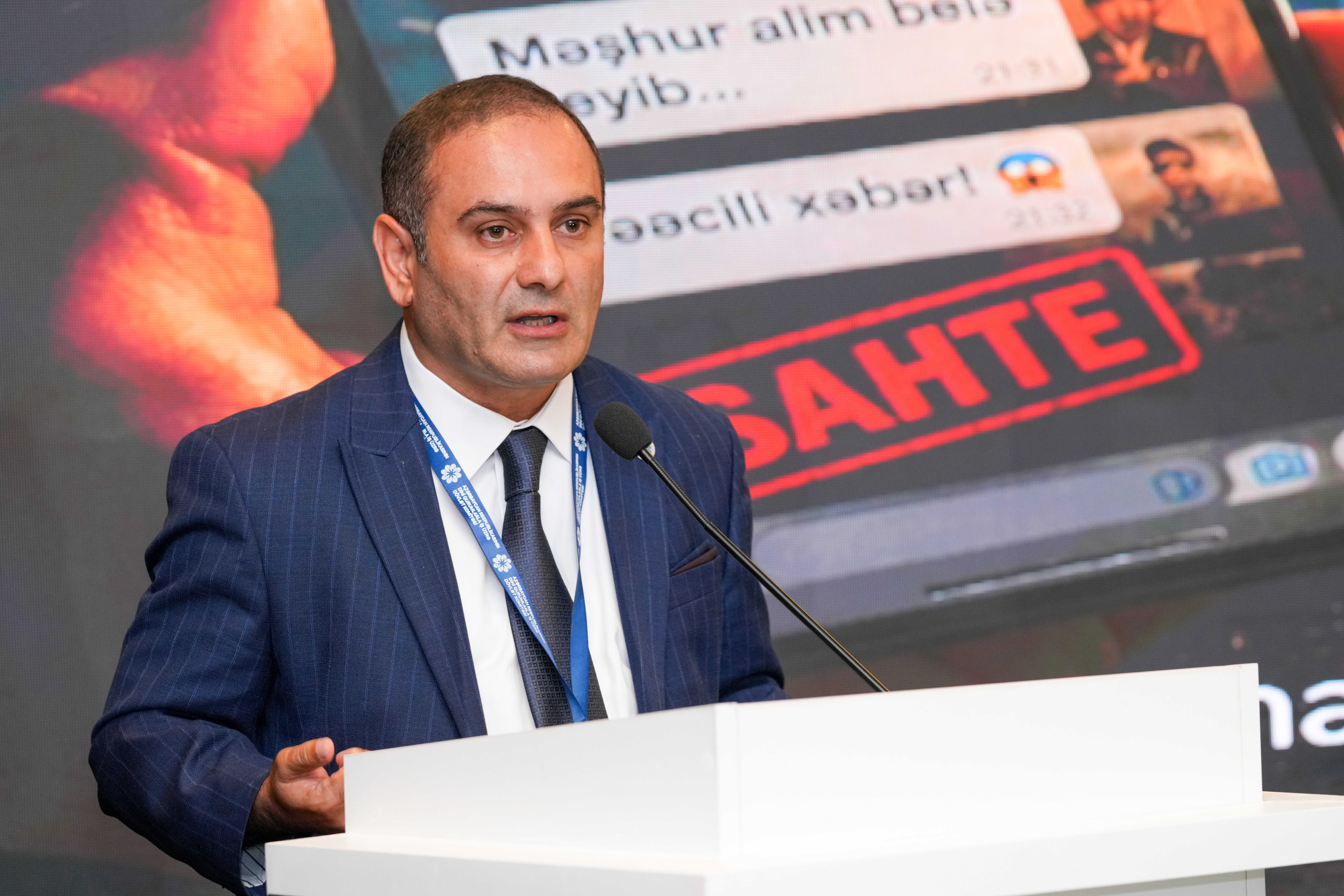 “Dini mövzuların mediada təqdimatı: dini sabitliyin qorunmasında birgə məsuliyyət” mövzusunda konfrans başa çatıb - Image 6