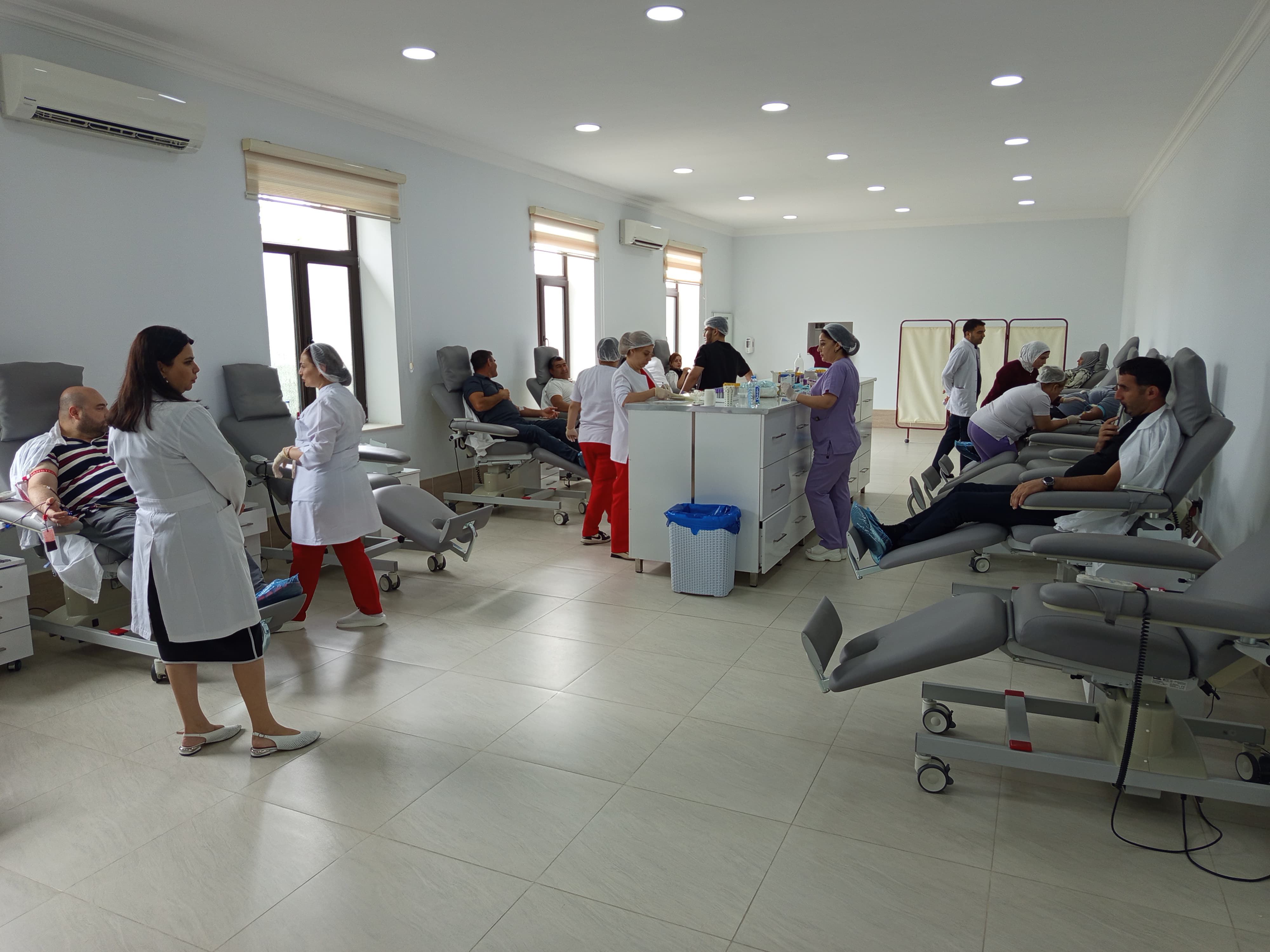 Aşura günü ilə əlaqədar paytaxt və bölgələrdə qanvermə aksiyaları keçirilir - Image 6