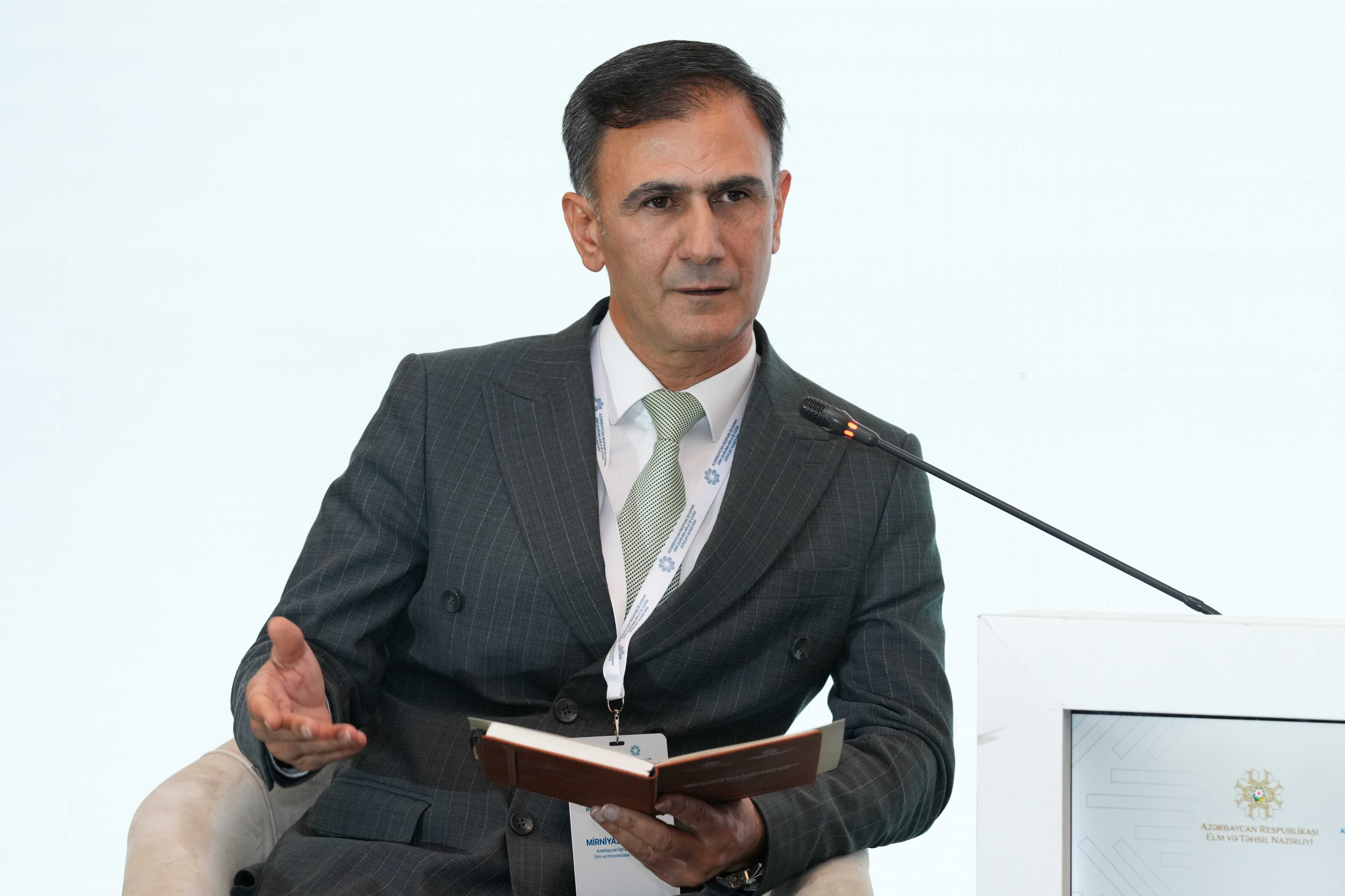 "Dini düşüncə mədəniyyəti: pedaqoji perspektivlər" mövzusunda konfrans başa çatıb - Image 14