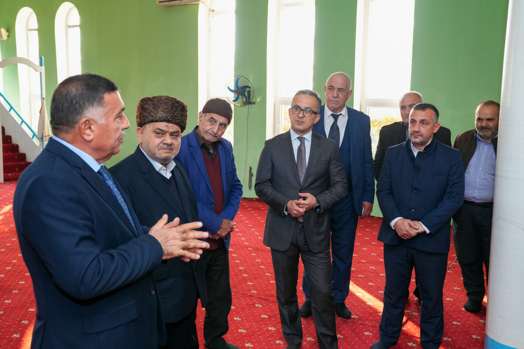 Dövlət Komitəsinin sədri Sabirabadda məscidləri ziyarət edib - Image 6