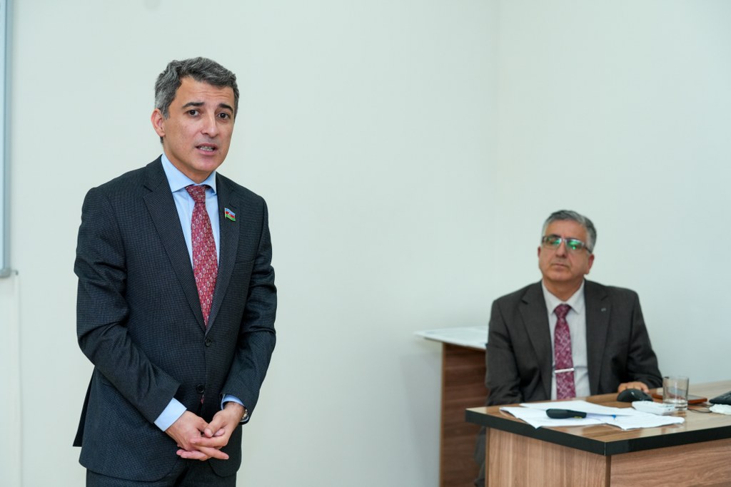 Azərbaycan İlahiyyat İnstitutunda “Ailə dəyərləri” mövzusunda açıq dərs keçirilib - Image 12