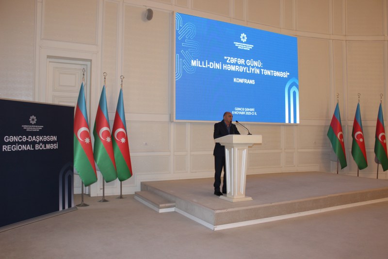Gəncədə “Zəfər Günü milli-dini həmrəyliyin təntənəsi” mövzusunda tədbir keçirilib - Image 7