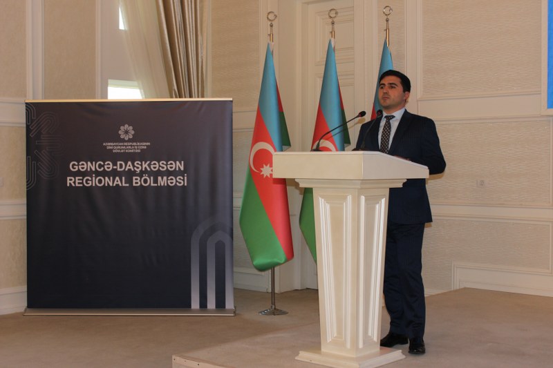 Gəncədə “Zəfər Günü milli-dini həmrəyliyin təntənəsi” mövzusunda tədbir keçirilib - Image 5