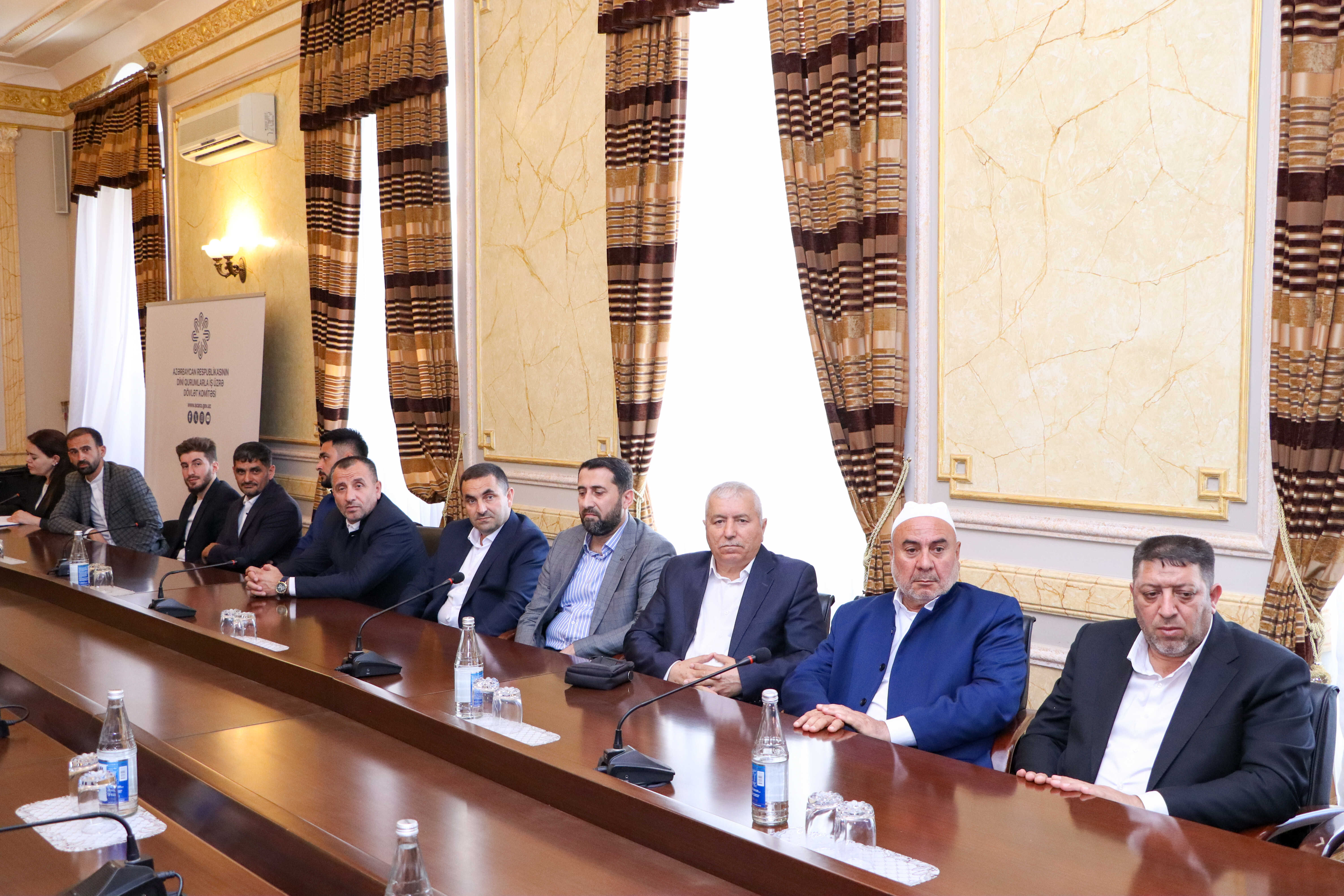Komitə sədri yeni təyinat alan din xadimləri ilə görüşüb - Image 8
