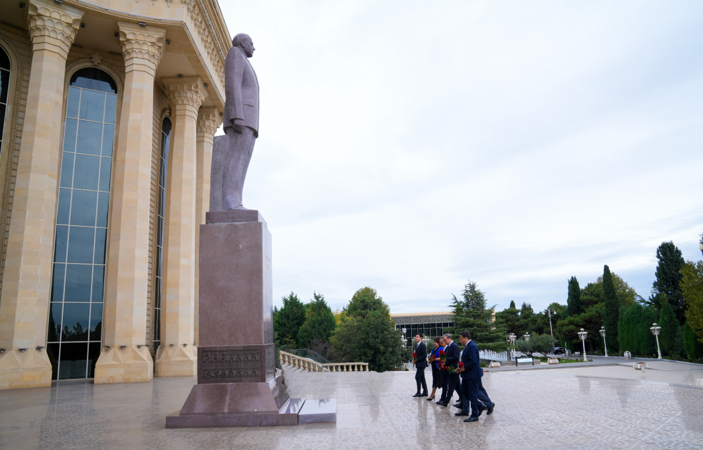 Gəncədə “İnklüziv cəmiyyət quruculuğunda din xadimlərinin rolu” mövzusunda regional konfrans keçirilir - Image 1