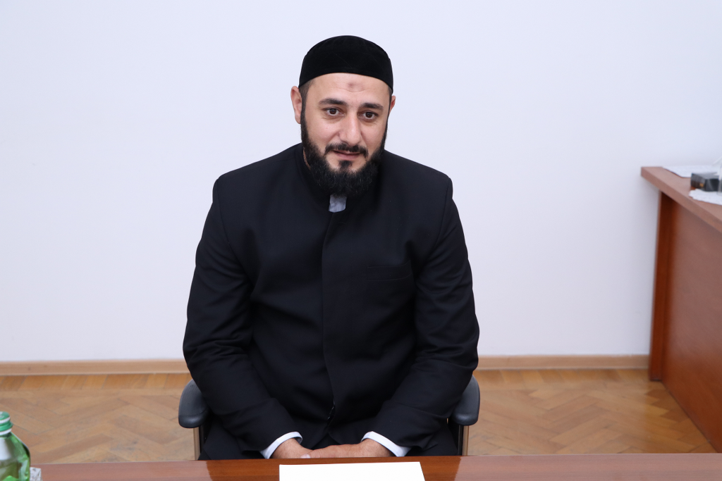 Dövlət Komitəsinin sədri Ağsuda vətəndaşların müraciətlərini dinləyib - Image 7