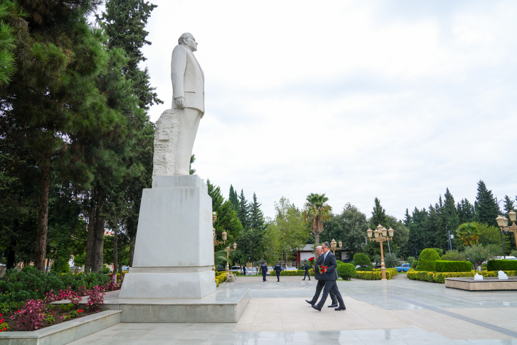 Dövlət Komitəsinin sədri Cəlilabadda vətəndaşları qəbul edib - Image 2