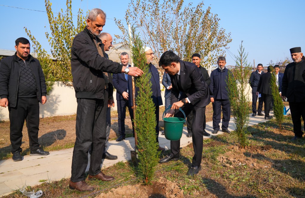 “Yaşıl gələcək naminə” aksiyası davam etdirilir - Image 10