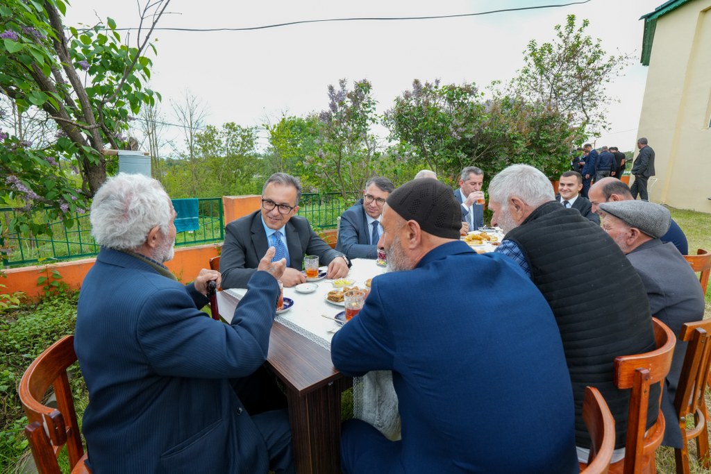 Dövlət Komitəsinin sədri Qusar rayonunda məscidlərin fəaliyyəti ilə tanış olub - Image 8