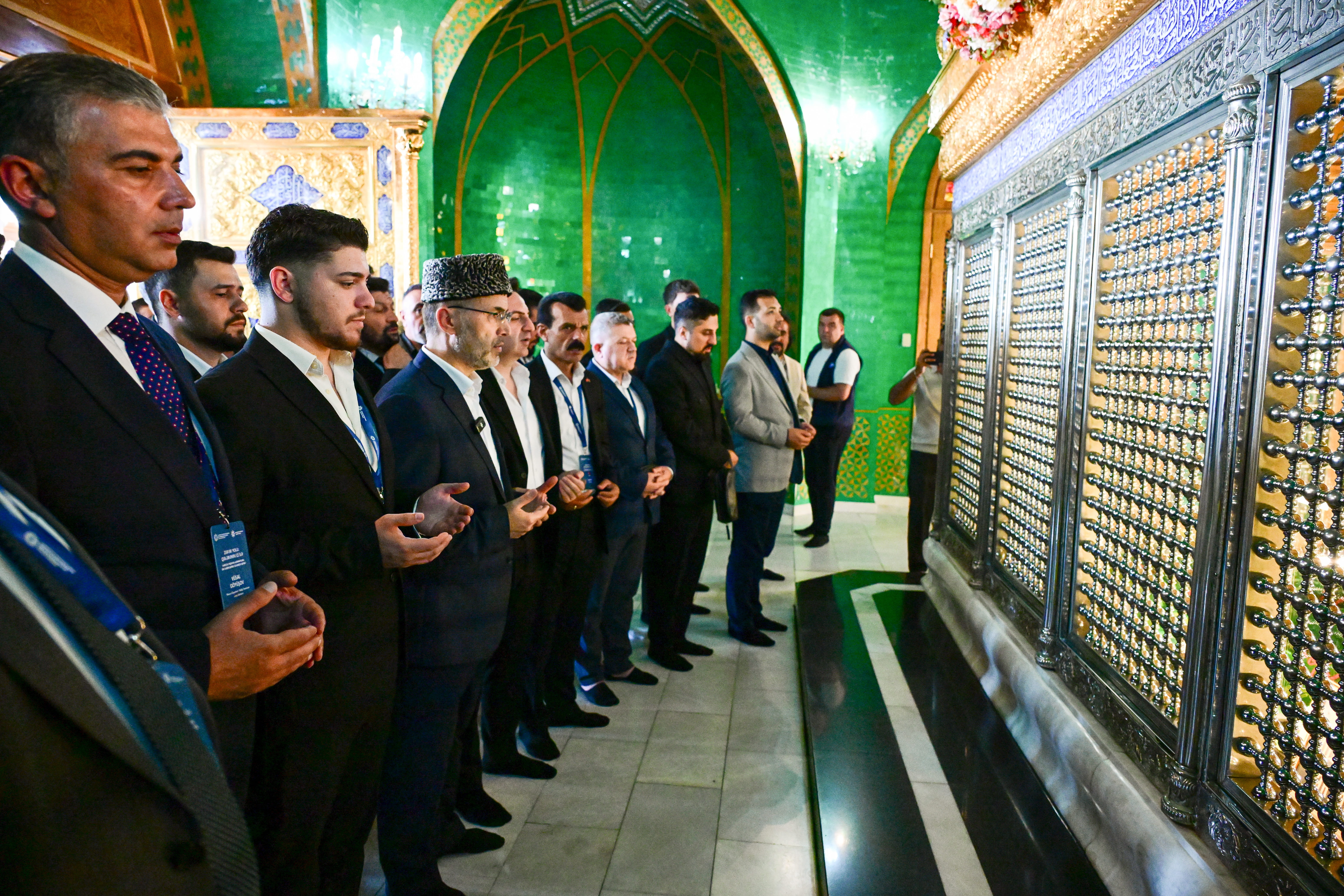 Azərbaycanlı din xadimlərindən ibarət nümayəndə heyəti Heydər və Bibiheybət məscidlərində olub - Image 11