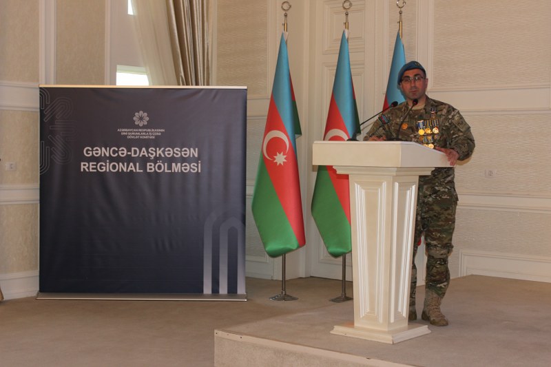 Gəncədə “Zəfər Günü milli-dini həmrəyliyin təntənəsi” mövzusunda tədbir keçirilib - Image 6